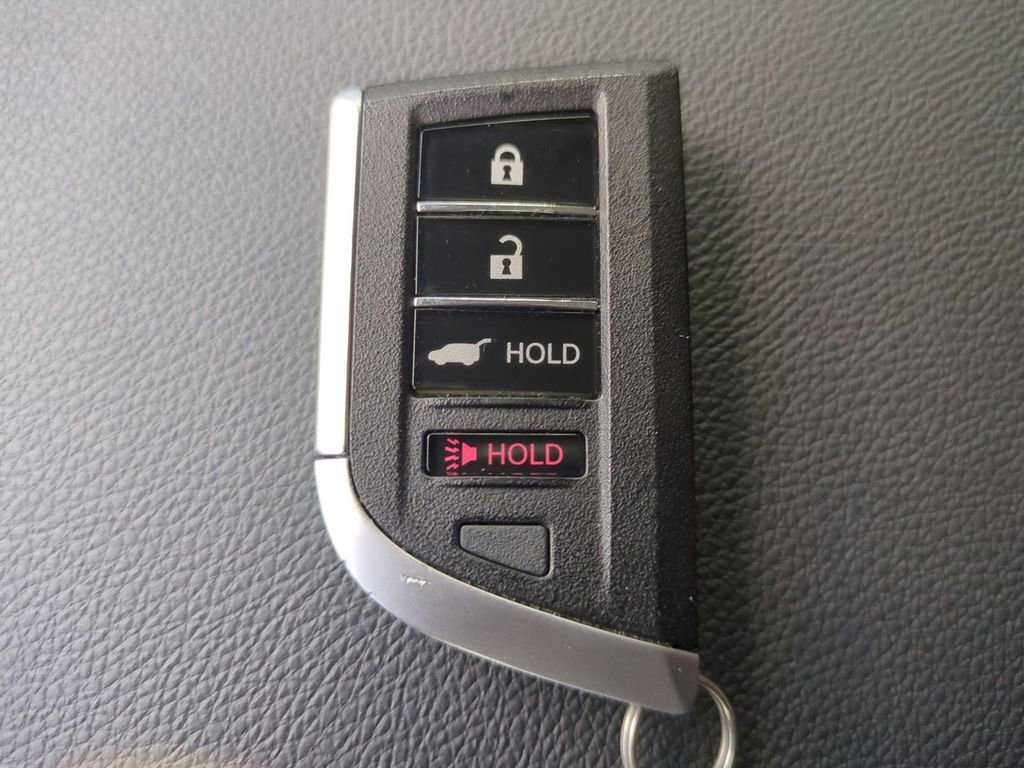 Used 2025 Acura MDX SH-AWD image 39