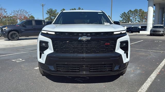 New 2026 Chevrolet Traverse RS w/ LPO, Floor Liner Package FWD image 2