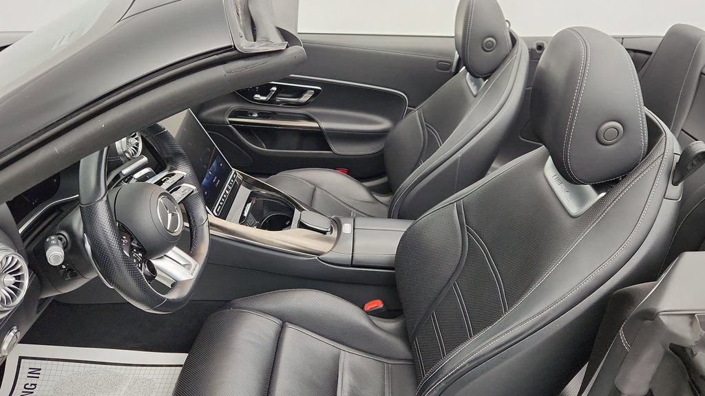 Used 2022 Mercedes-Benz SL 55 AMG 4MATIC image 18
