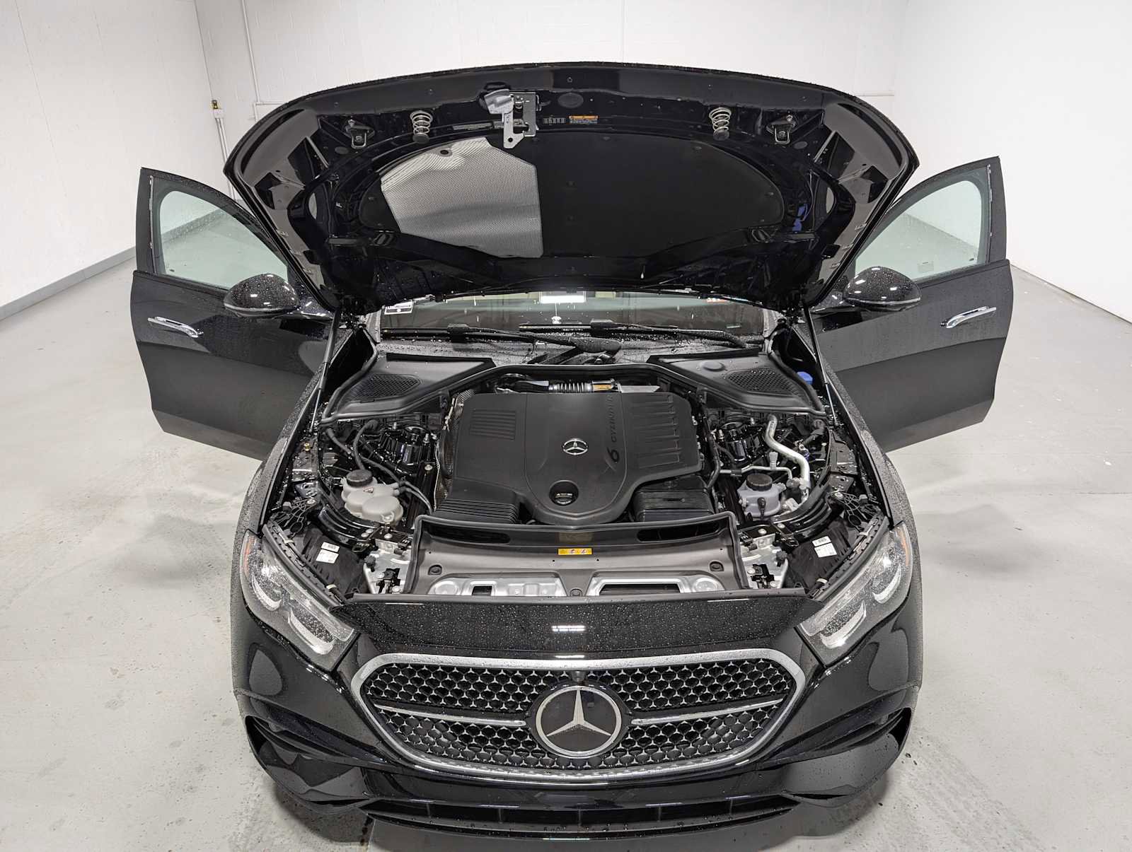 New 2026 Mercedes-Benz E 450 4MATIC Sedan image 10