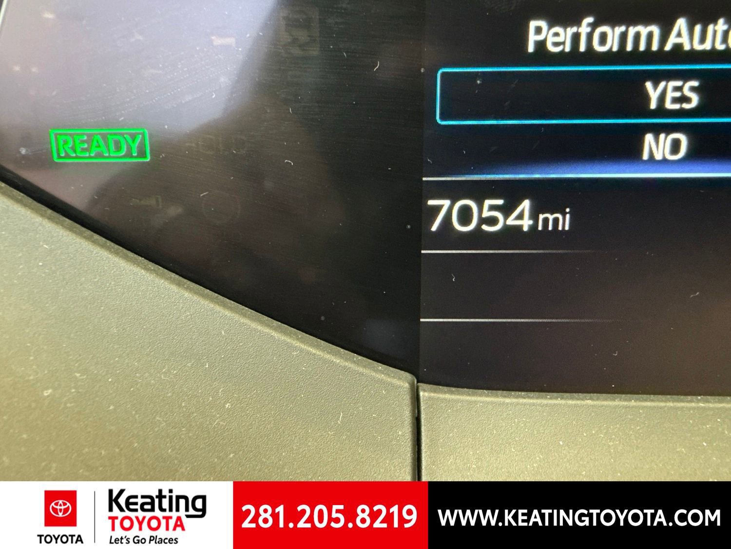Used 2026 Toyota Prius LE FWD image 17
