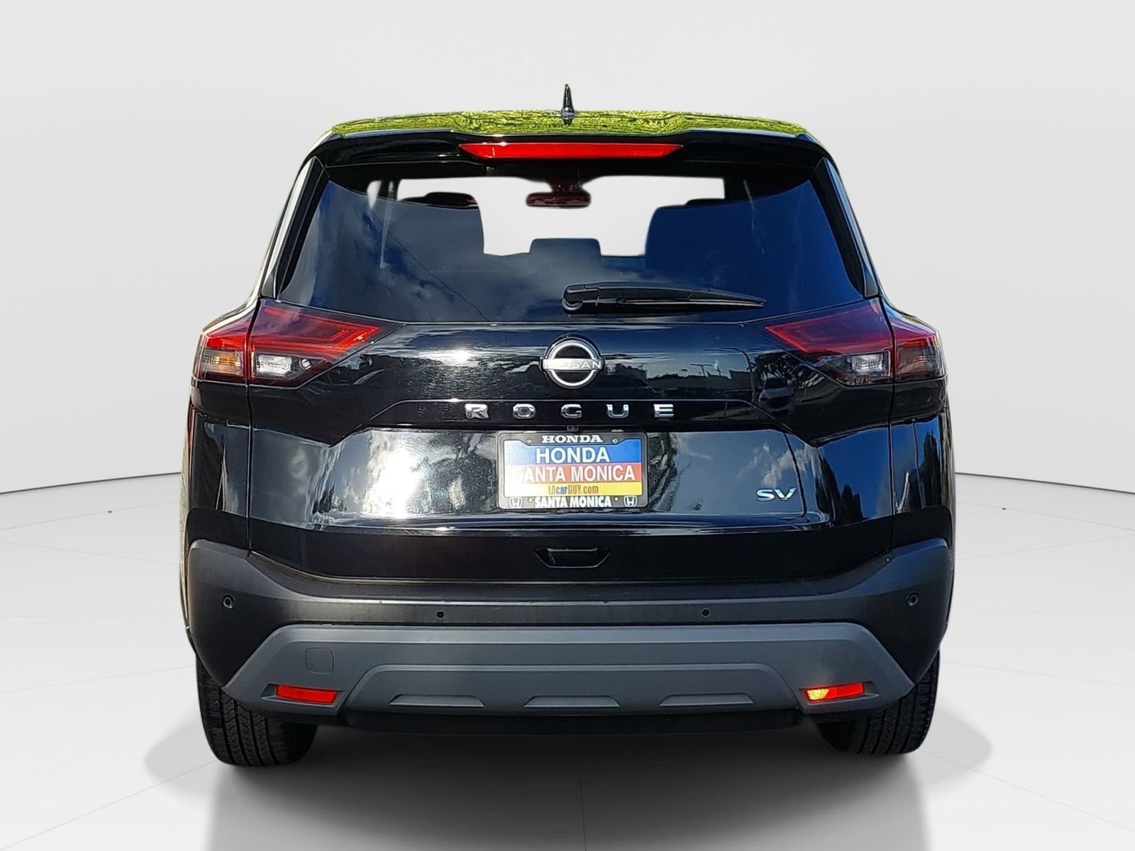 Used 2023 Nissan Rogue SV FWD image 4