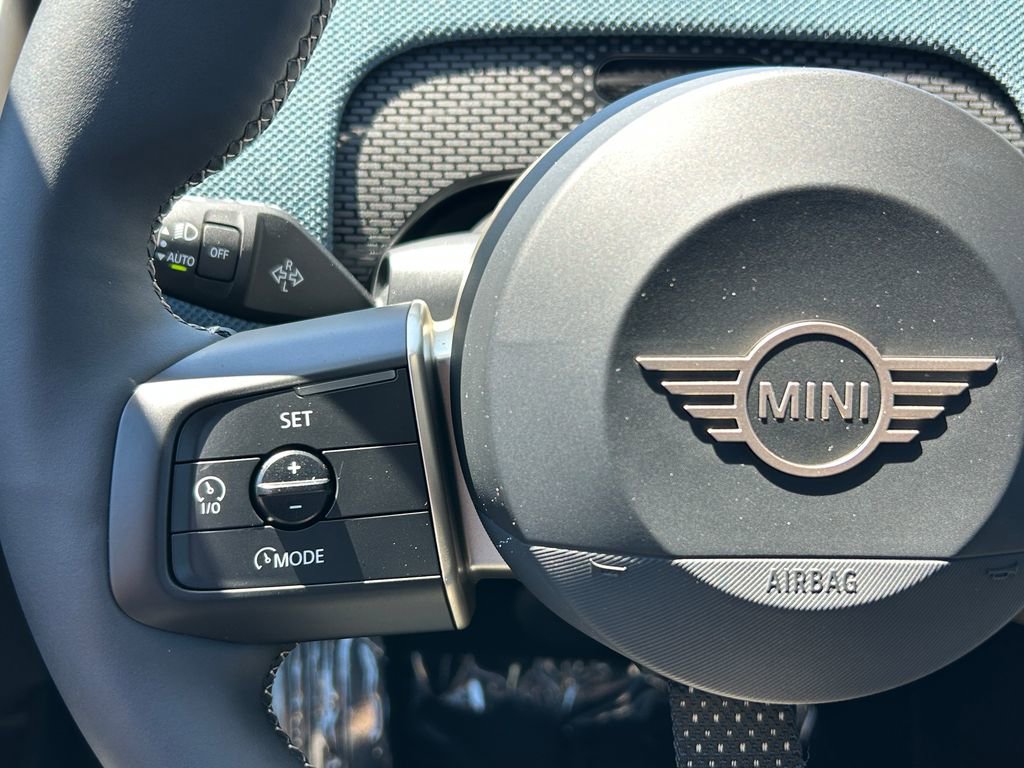 Used 2025 MINI Cooper Countryman S w/ Comfort Package Max AWD/4WD image 19