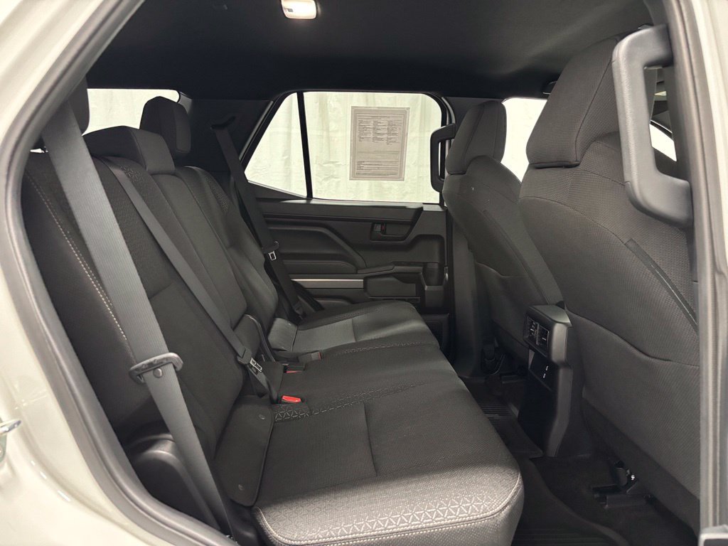 Used 2026 Toyota 4Runner SR5 AWD/4WD image 53
