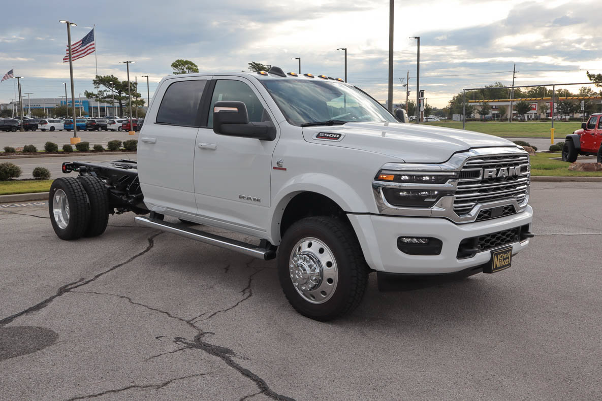 New 2027 RAM 5500 4x4 Crew Cab w/ Laramie Trim Package image 3