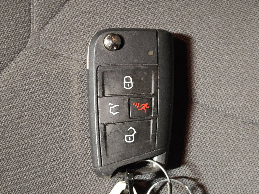 Used 2025 Volkswagen Jetta Sport image 32