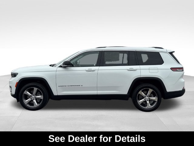 Used 2022 Jeep Grand Cherokee L Limited AWD/4WD image 2