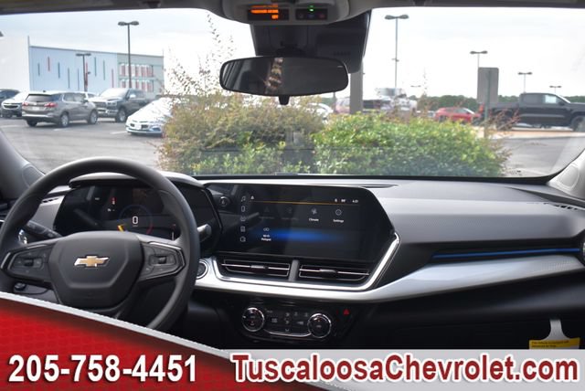 New 2026 Chevrolet Trax LT FWD image 3