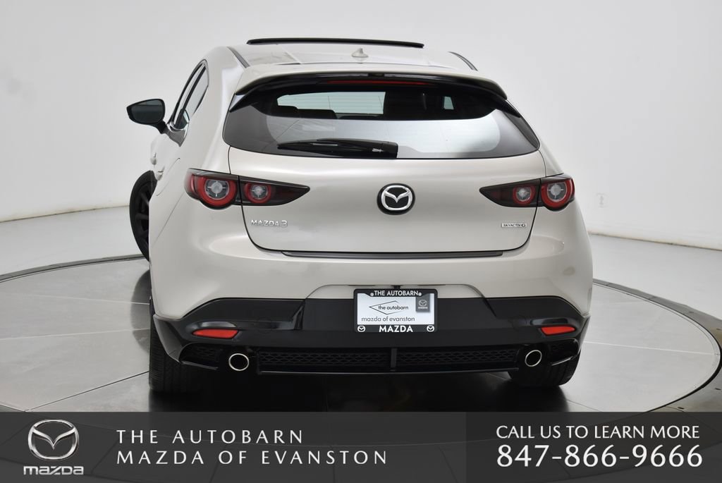 Certified 2025 MAZDA MAZDA3 2.5 S Hatchback w/ Appearance Package FWD image 10
