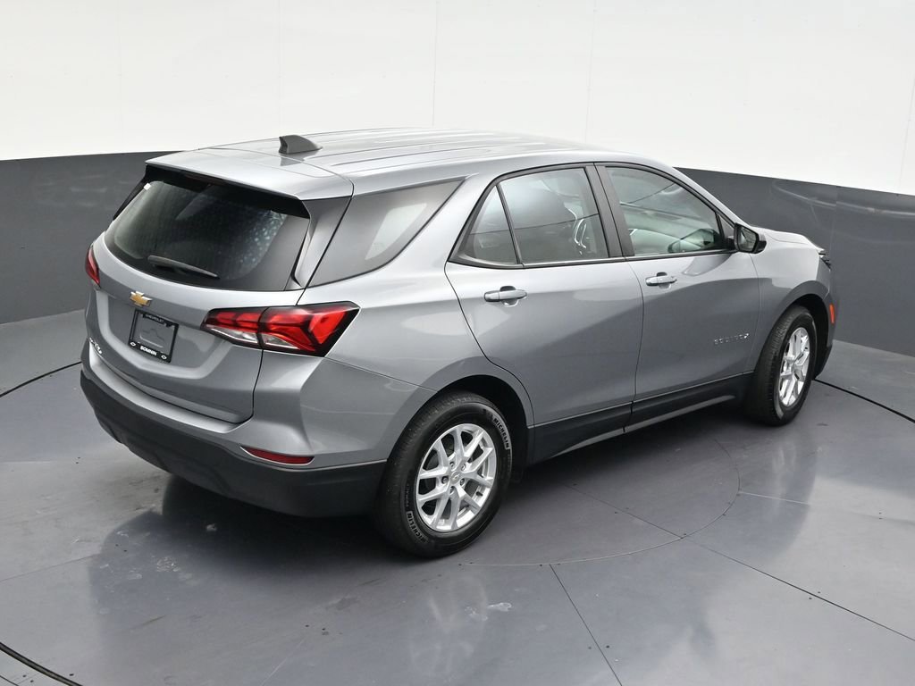 Used 2024 Chevrolet Equinox LS FWD image 19