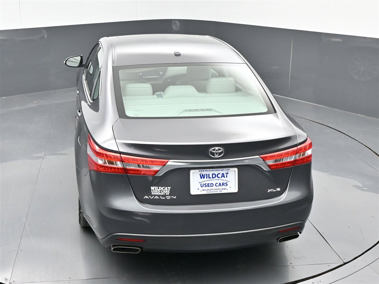 Used 2015 Toyota Avalon XLE Touring image 26