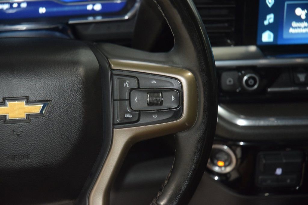 Used 2024 Chevrolet Silverado 3500 High Country w/ Technology Package AWD/4WD image 41