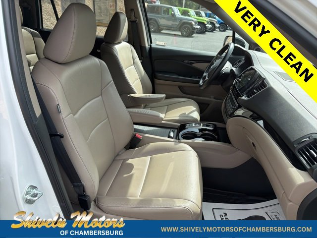 Used 2022 Honda Pilot Touring image 19