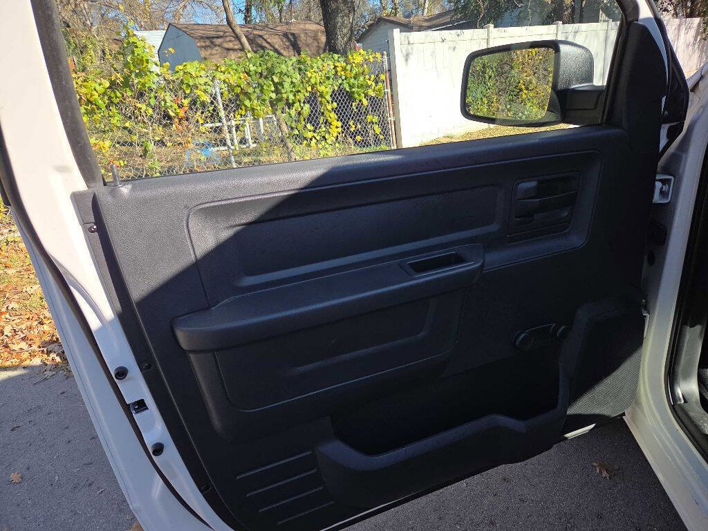 Used 2009 Dodge Ram 1500 Truck ST w/ ST Popular Equipment Group image 17