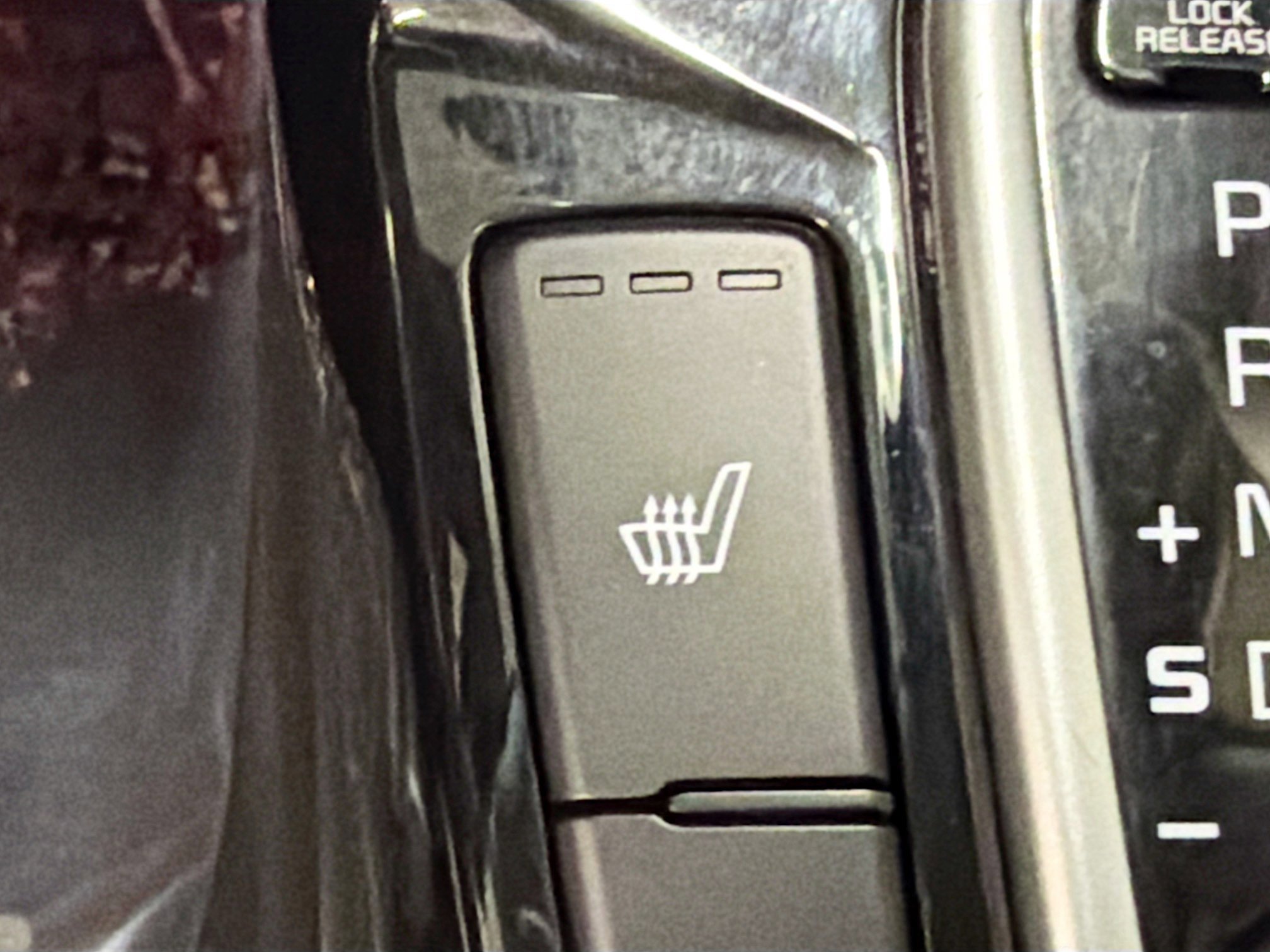 Used 2023 Kia Seltos S w/ Navigation Package AWD/4WD image 25