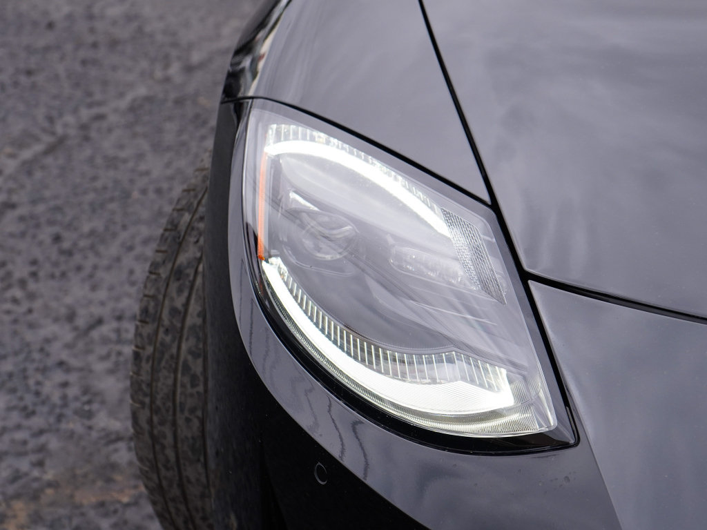 Used 2024 Nissan Z Sport w/ Floor Mat Package RWD image 2