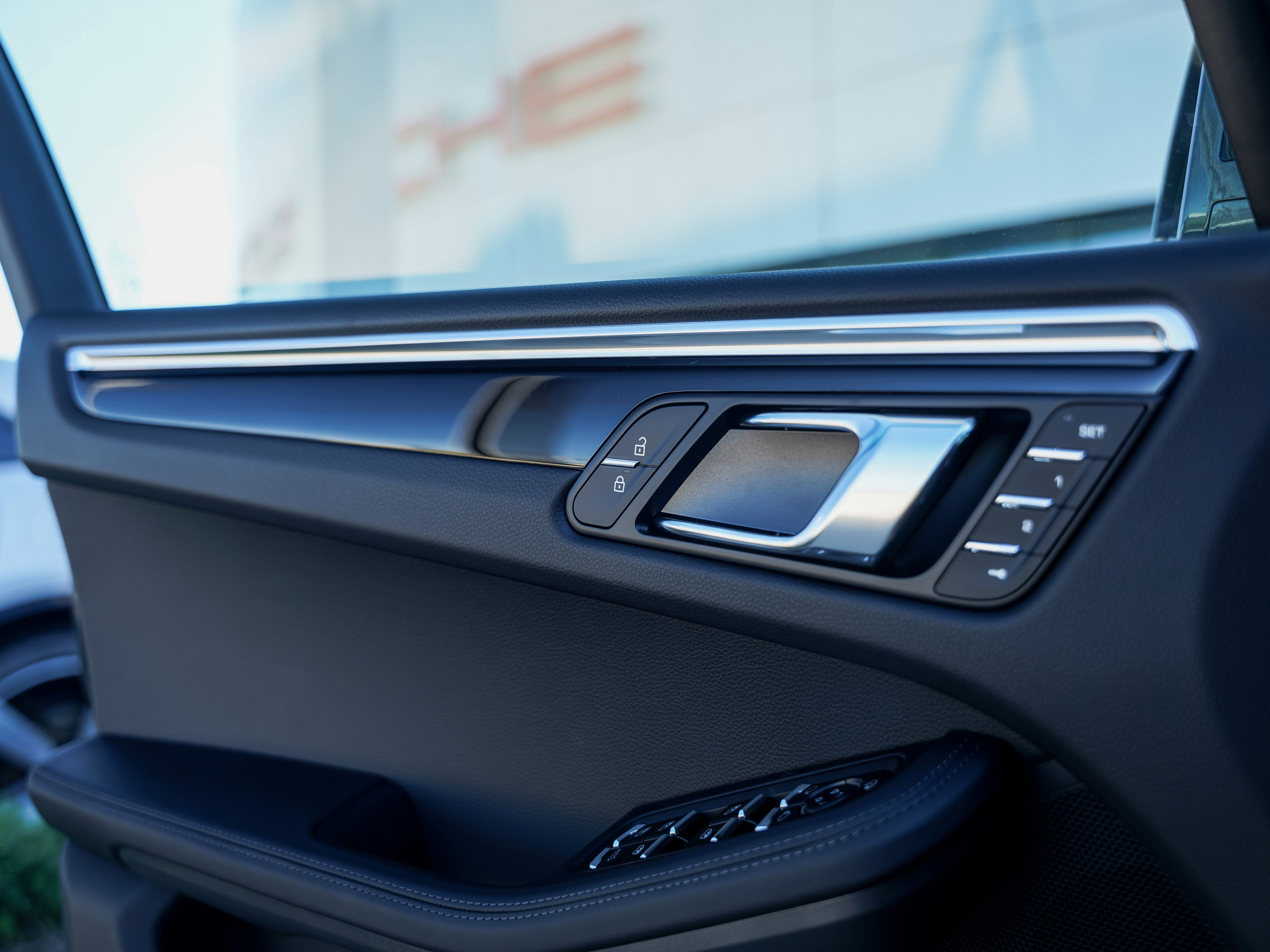 New 2026 Porsche Macan Turbo image 18