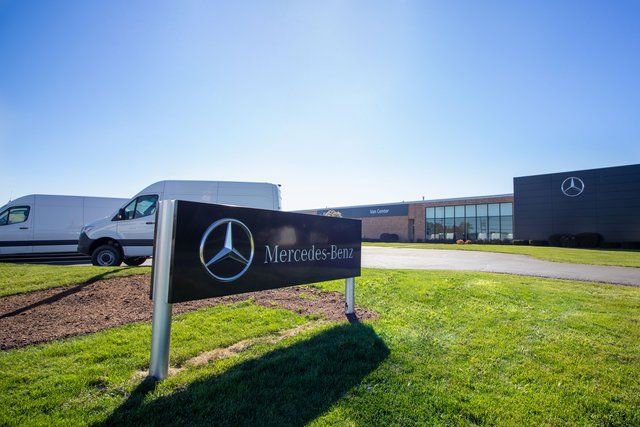 Used 2024 Mercedes-Benz Sprinter 2500 image 11