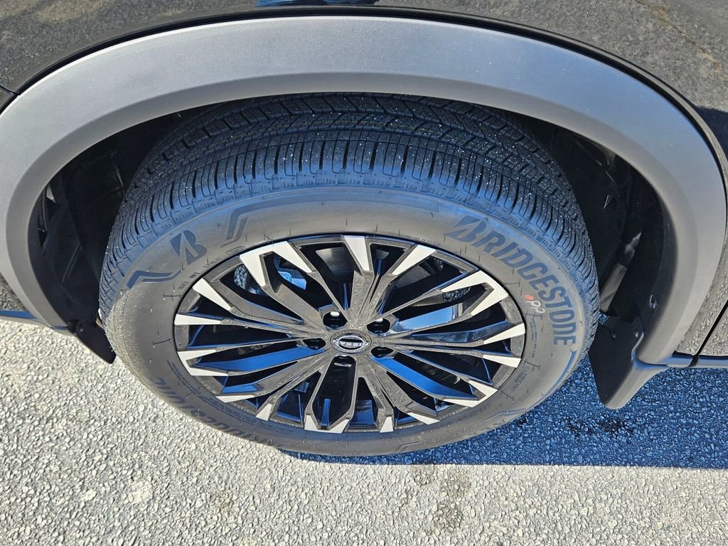 New 2026 Nissan Rogue SV image 17