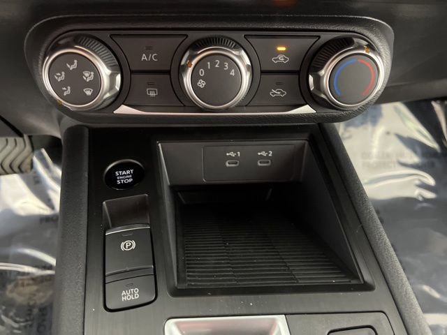 New 2026 Nissan Kicks S image 31