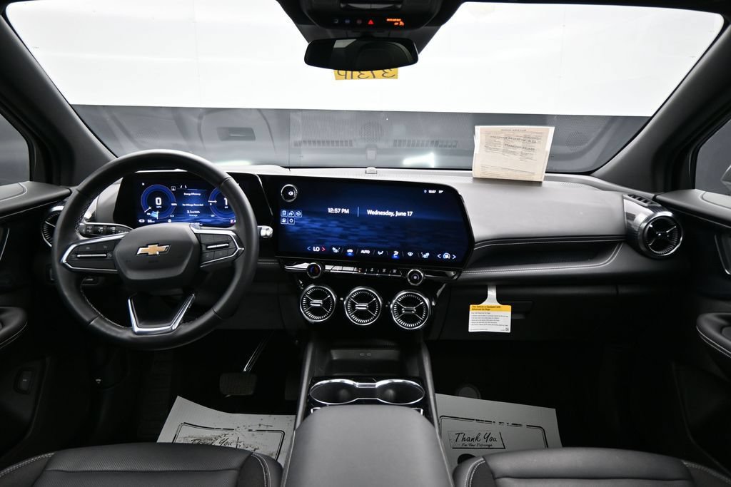 Used 2024 Chevrolet Blazer EV LT AWD/4WD image 14