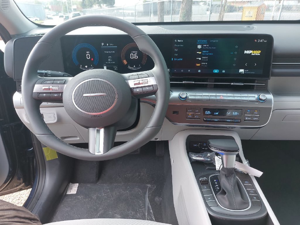 New 2027 Hyundai Kona SEL Sport AWD/4WD image 15