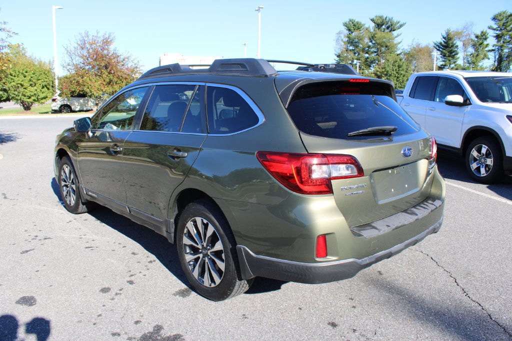 Used 2015 Subaru Outback 2.5i Limited AWD/4WD image 7