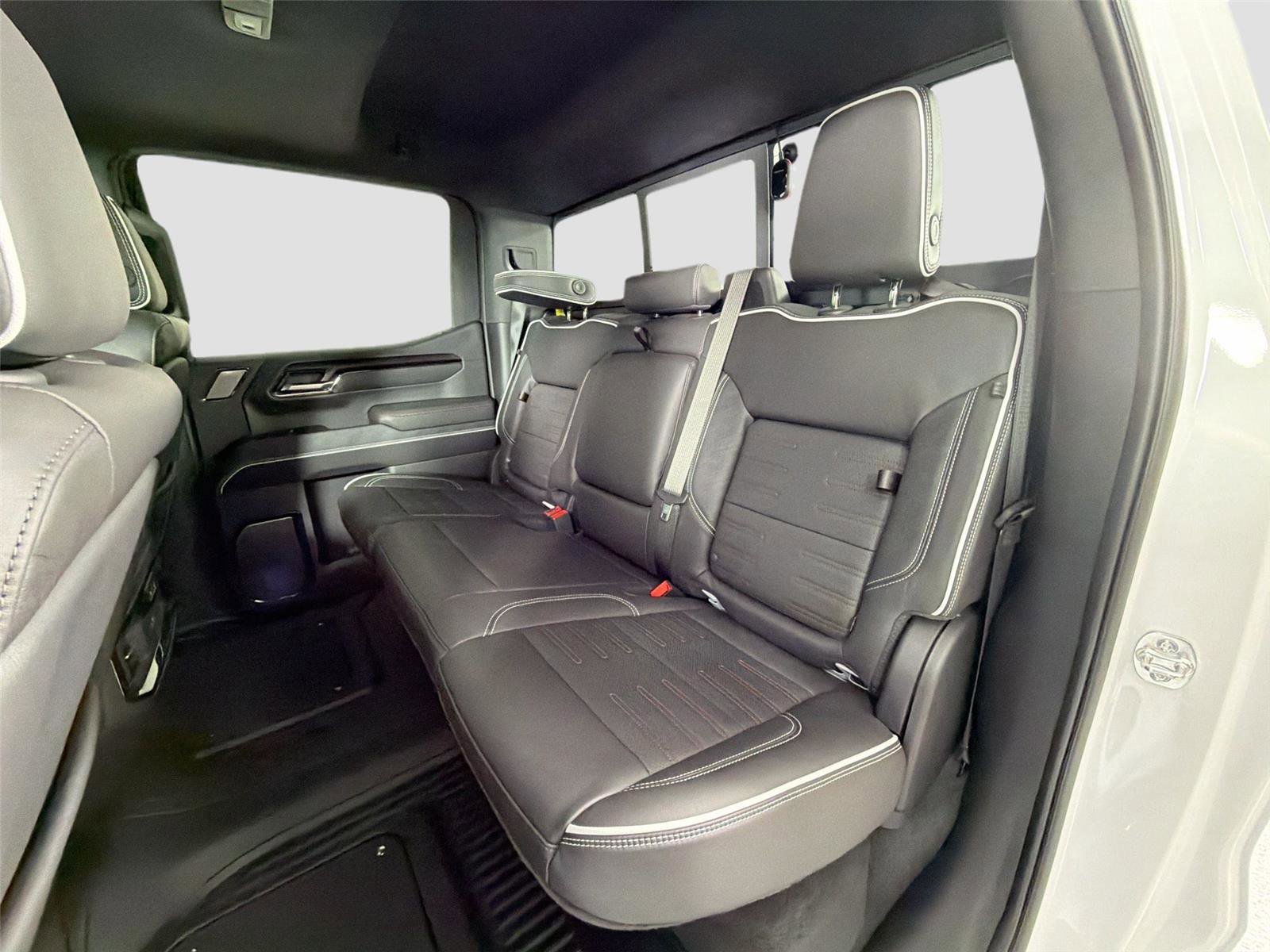 Used 2026 GMC Sierra 1500 AT4X AWD/4WD image 25