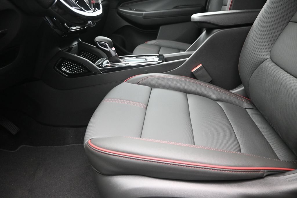 New 2026 Chevrolet TrailBlazer RS w/ Convenience Package FWD image 13
