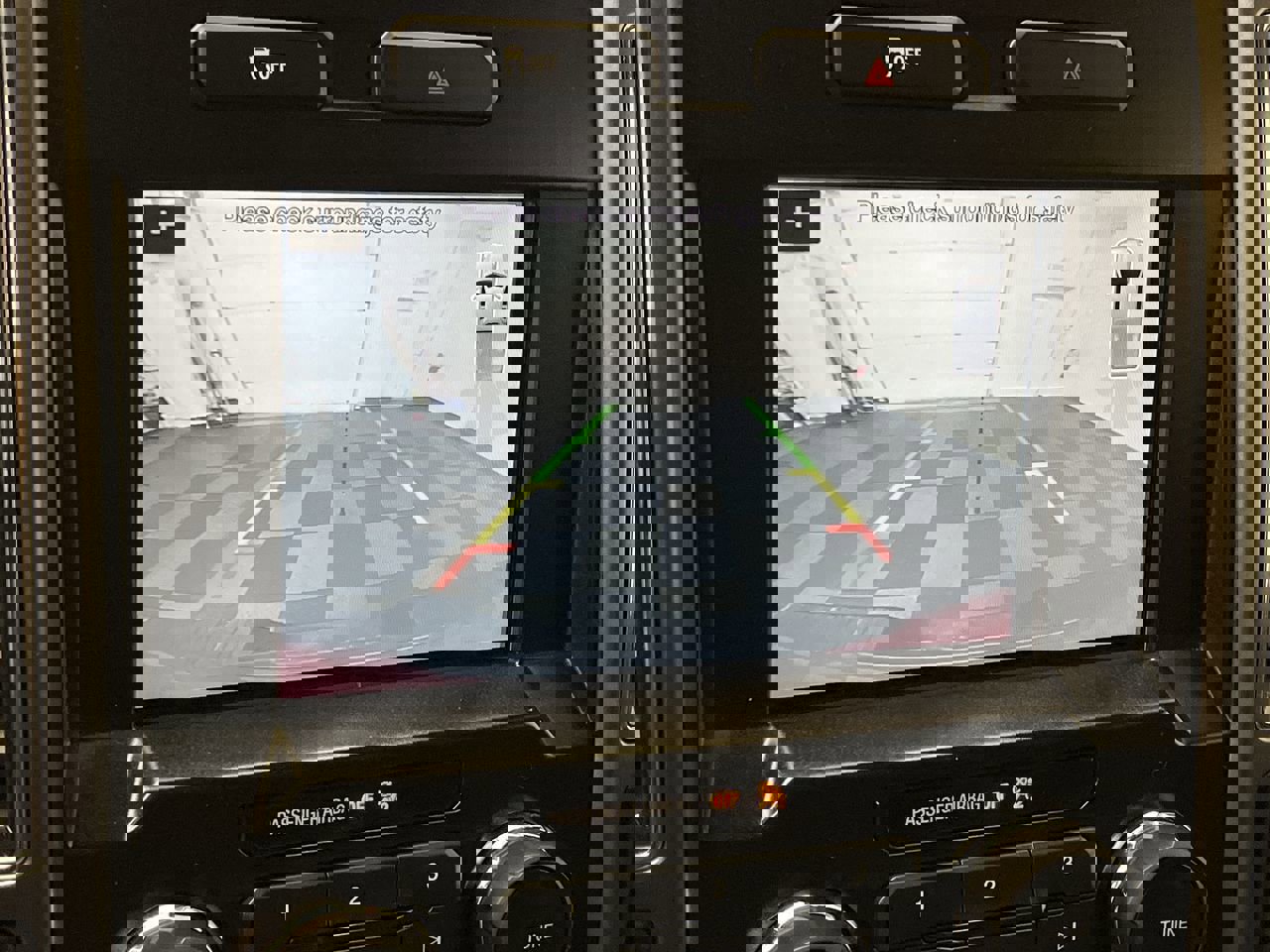 Used 2017 Ford F150 XLT w/ Equipment Group 302A Luxury image 6