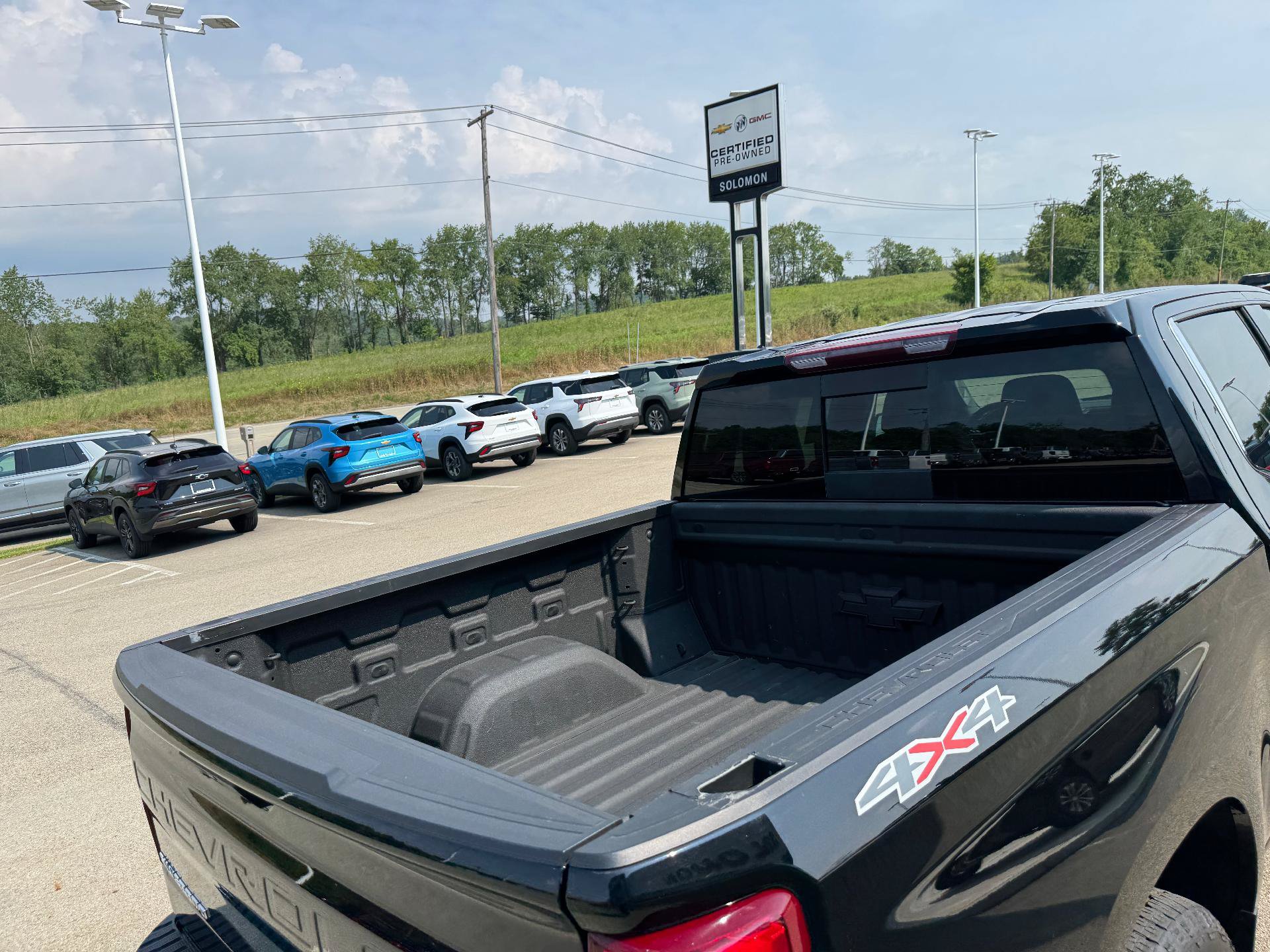 Certified 2023 Chevrolet Silverado 1500 LTZ w/ LTZ Convenience Package II AWD/4WD image 11