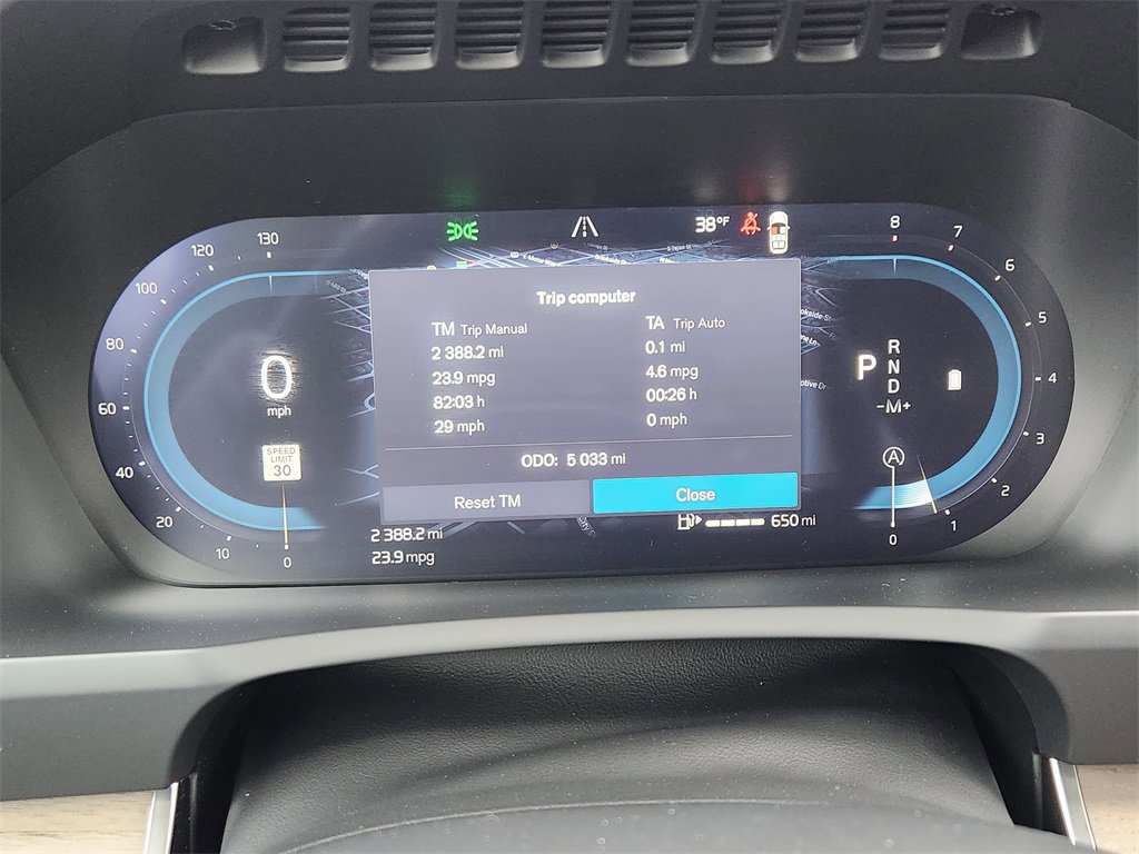 Used 2025 Volvo XC90 B6 Core w/ Protection Package Premier image 10