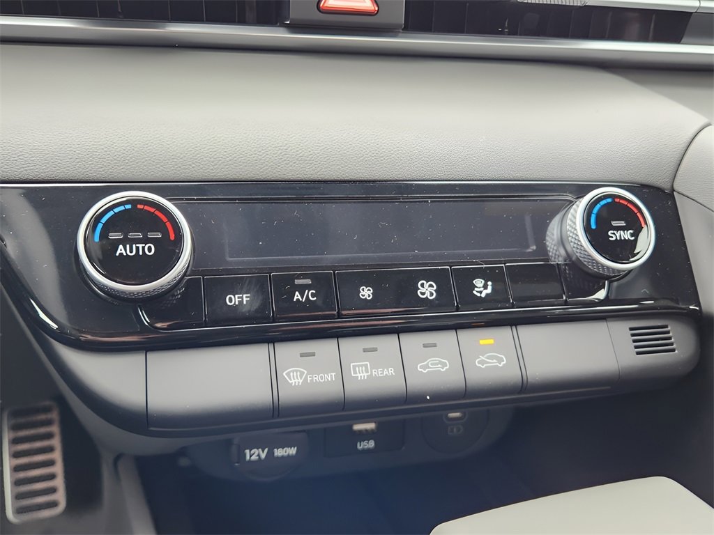 New 2026 Hyundai Elantra Sport w/ Cargo Package image 20