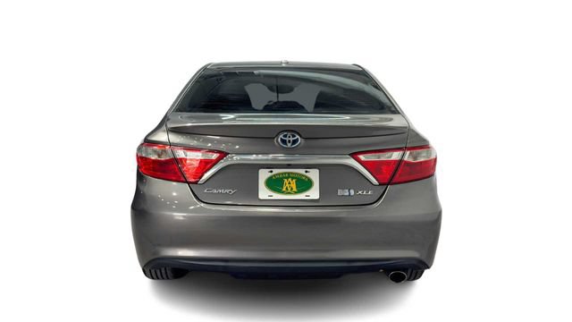 Used 2015 Toyota Camry XLE FWD image 3