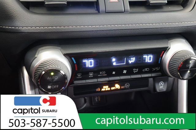 Used 2025 Toyota RAV4 XLE AWD/4WD image 20