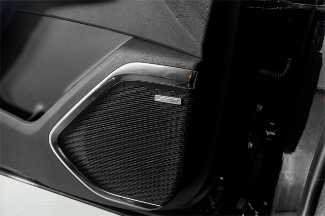 Used 2026 Chevrolet Traverse RS image 56