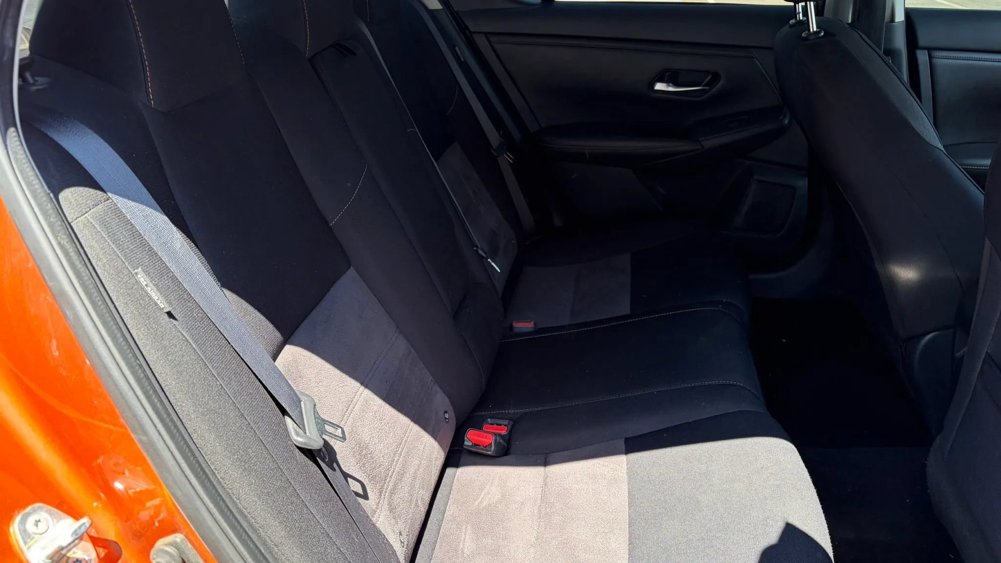 Used 2021 Nissan Sentra SR FWD image 13