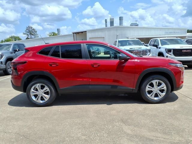 New 2026 Chevrolet Trax LS FWD image 4