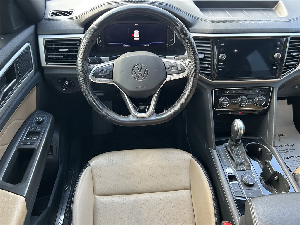 Used 2022 Volkswagen Atlas Cross Sport SEL R-Line image 15