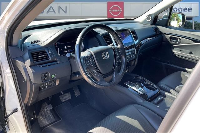 Used 2020 Honda Ridgeline RTL-E image 17