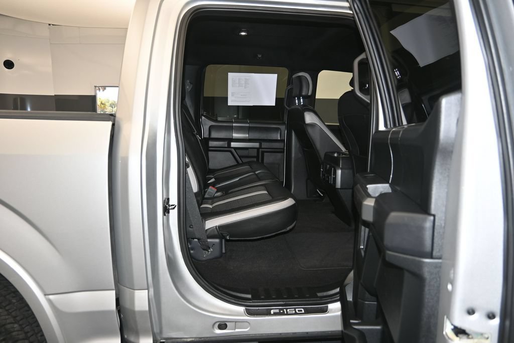 Used 2019 Ford F150 XLT w/ Equipment Group 302A Luxury AWD/4WD image 26