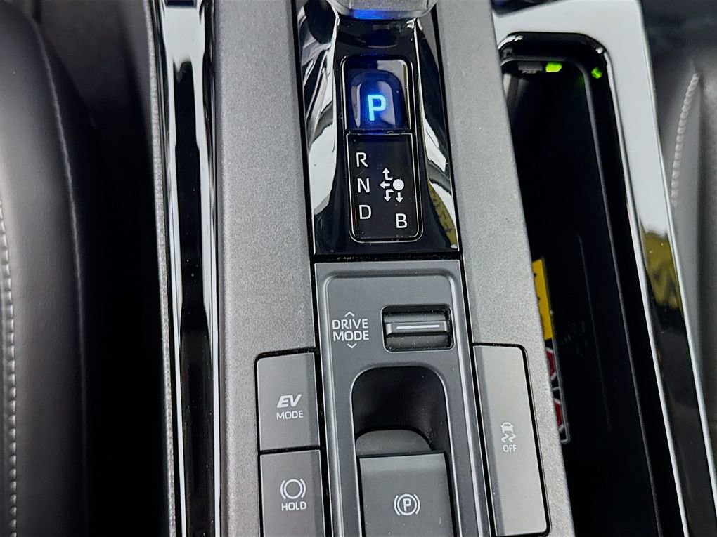 Used 2024 Toyota Prius Limited image 23