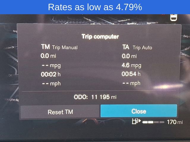 Certified 2023 Volvo XC40 B5 Plus w/ Driver Assist Package image 23