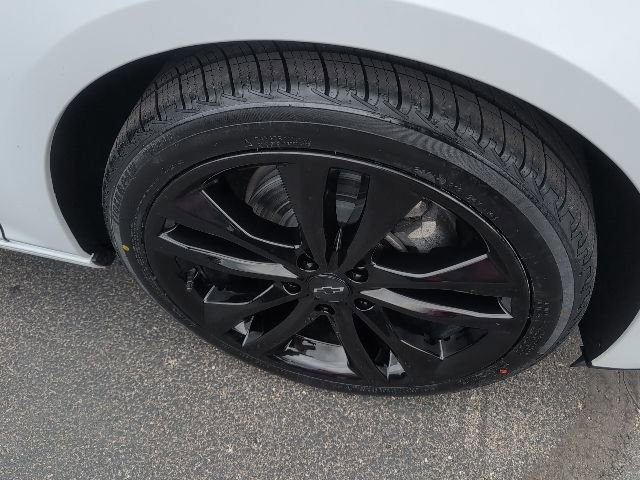 Used 2024 Chevrolet Malibu LT w/ Sport Edition FWD image 12