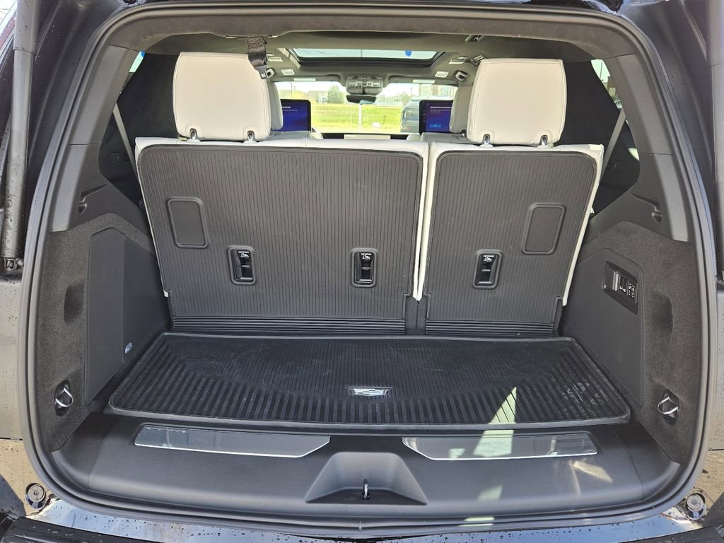 New 2026 Cadillac Escalade Platinum Sport image 10