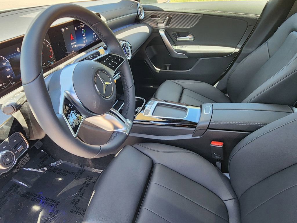 New 2025 Mercedes-Benz CLA 250 4MATIC image 12