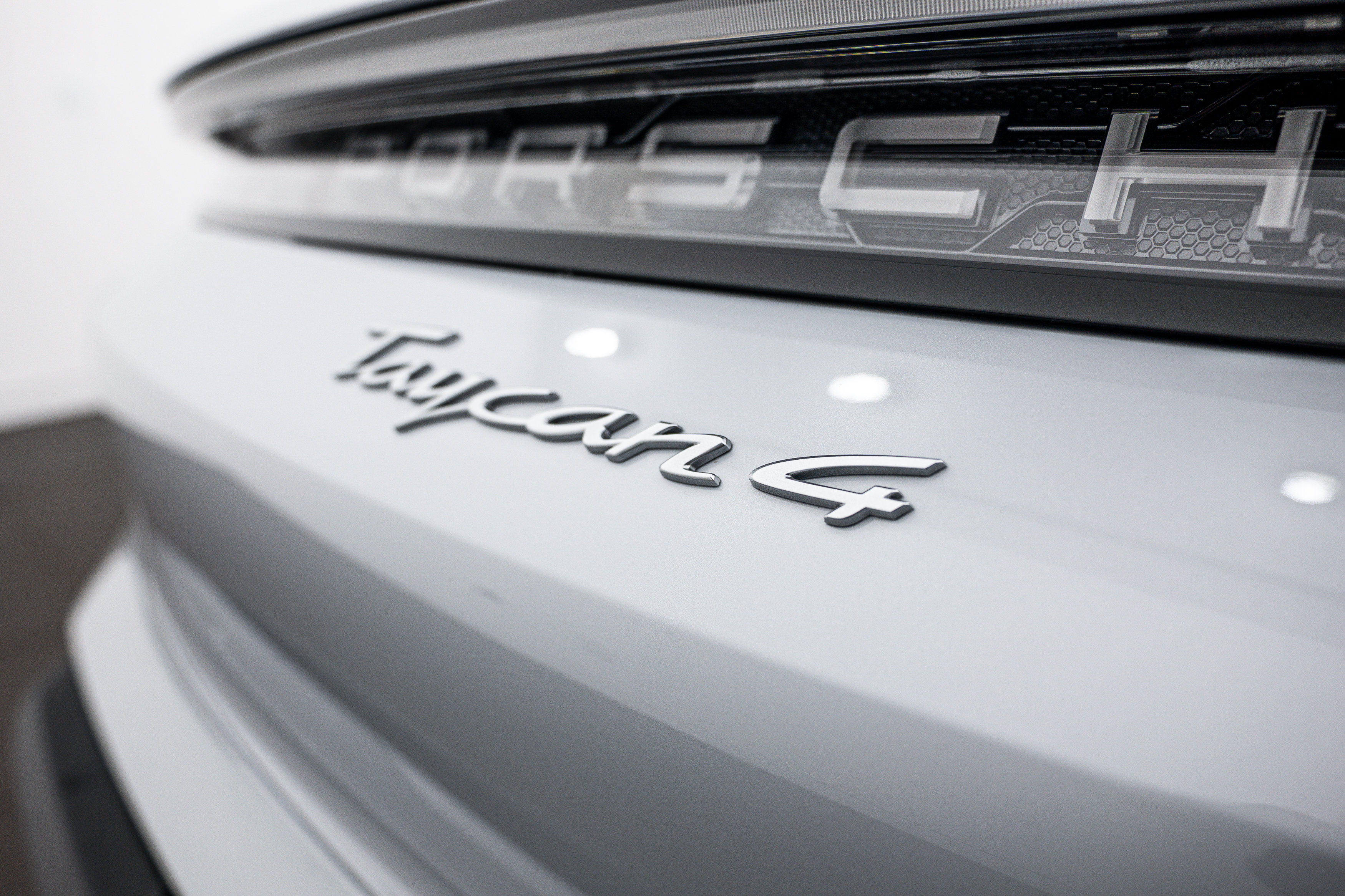 New 2026 Porsche Taycan AWD/4WD image 25