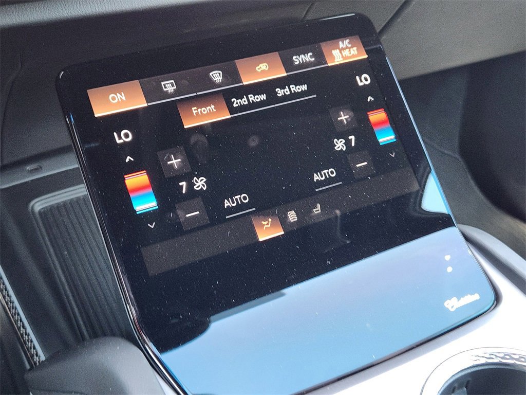 New 2026 Cadillac Vistiq Sport image 19