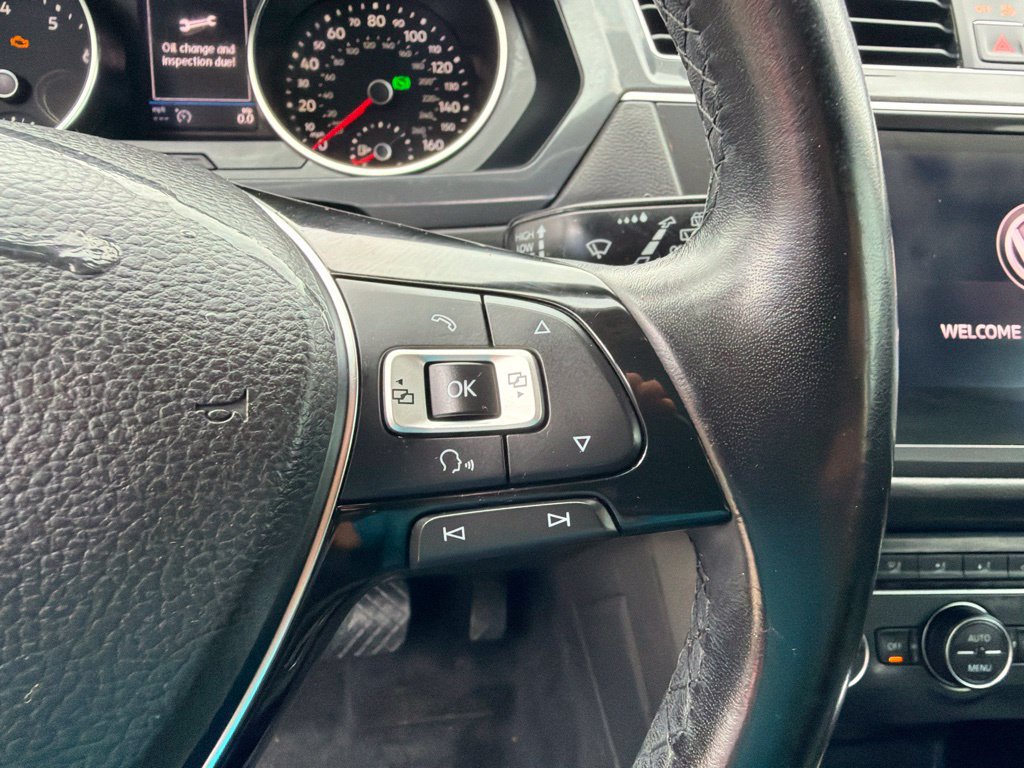 Used 2018 Volkswagen Tiguan SE w/ 3rd Row Seat Package AWD/4WD image 20