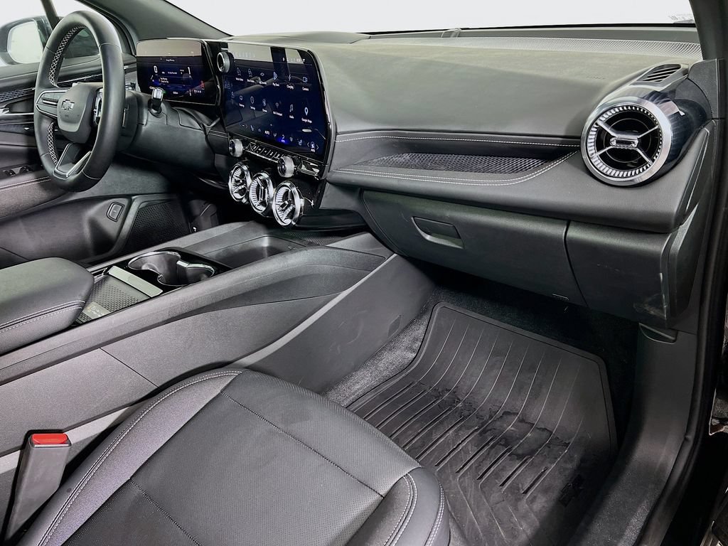 New 2026 Chevrolet Blazer EV LT AWD/4WD image 29